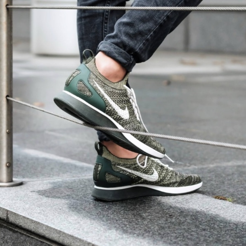 Nike air Zoom Mariah Racer Flyknit new